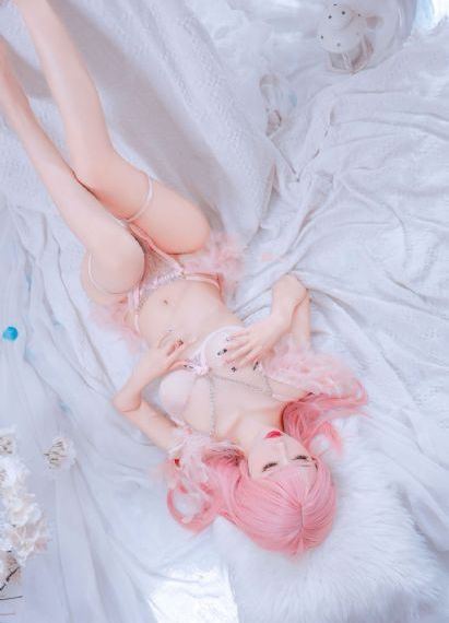 双性尿孔扯开用花蒂调教